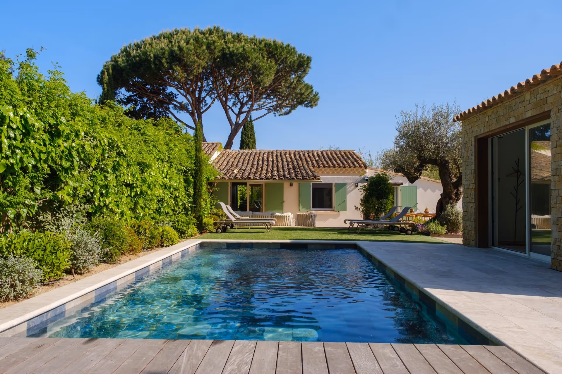 Villa ALNA, villa rental with pool in Saint-Tropez — photo 22